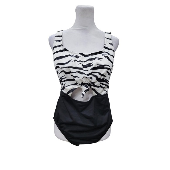 NEW Beach Betty Women's One Piece Swimsuit Black White Size Large - Picture 1 of 12